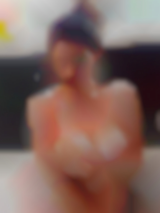 Top women nude random netlog and Spain.